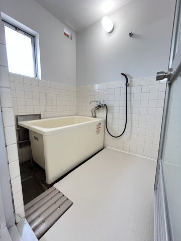 ハイツ松江の浴室