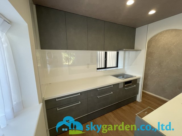 鎌倉市稲村ガ崎2丁目　中古戸建のキッチン|使いやすいキッチンです