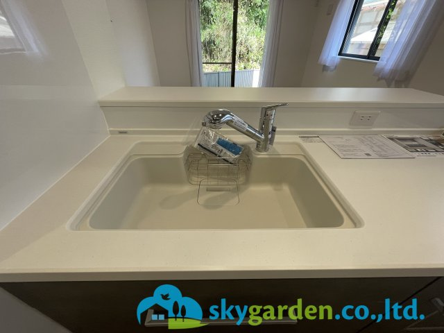 鎌倉市稲村ガ崎2丁目　中古戸建のキッチン|きれいなキッチンです