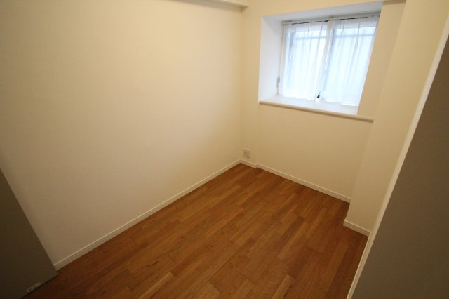 二子多摩川パークホームズの洋室