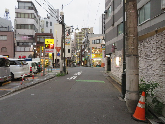 川口市西川口１丁目のビル