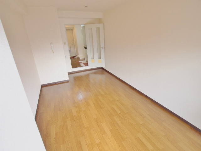 グランドール宮の町の洋室