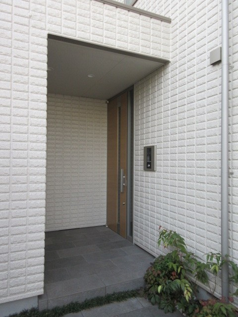 Ehepaar（エーエパール）のエントランス|オートロック付エントランス