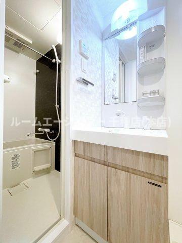 S-RESIDENCE名駅Westの洗面所