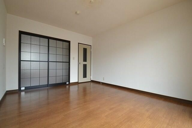 サンレイク陣屋の居間・リビング