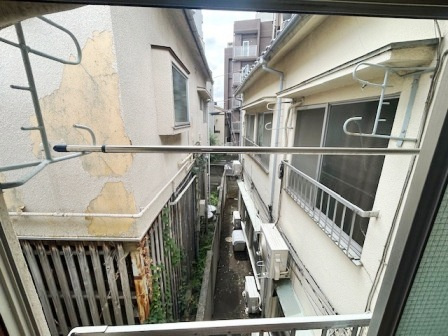 第一八重荘のバルコニー