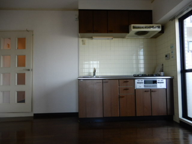 ヒルサイドテラス垂水の居間・リビング