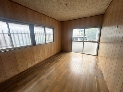 【洋室】 | 橘売家 | 沢山の窓がある明るい洋室です！！