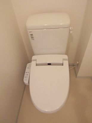 ジェノヴィア亀戸グリーンウォールのトイレ