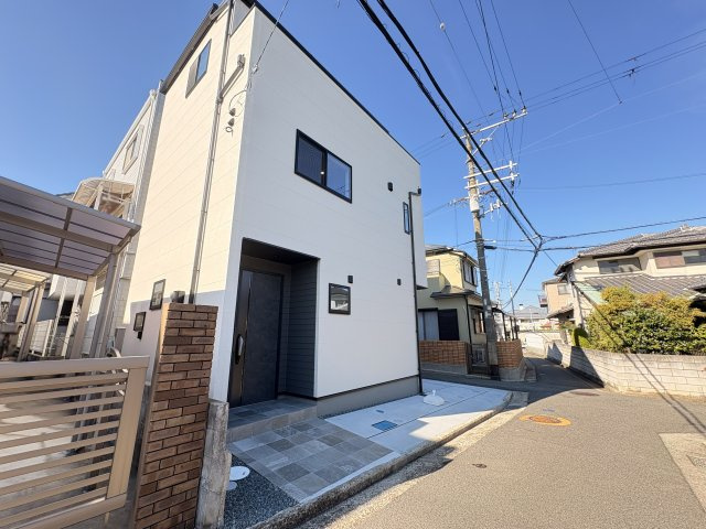 明石市林3丁目新築戸建の前面道路含む現地写真