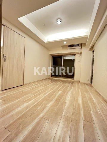 B-PROUD天満橋の洋室|明るい洋室です