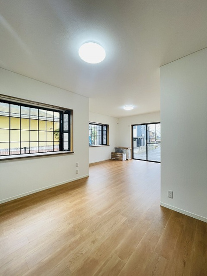 【居間・リビング】 | 福岡市東区青葉3丁目　戸建て