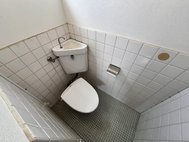 紅梅マンションのトイレ