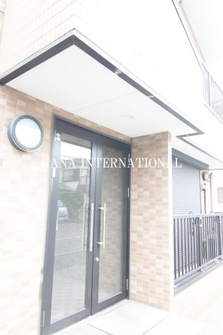 クレメゾン妙典のエントランス