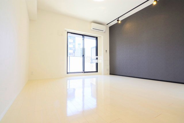 エルスタンザ大曽根の居間・リビング