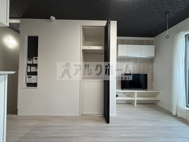 あんしん+vieM玉手町13-1016の居間・リビング