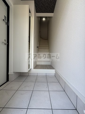 あんしん+vieM玉手町13-1016の玄関