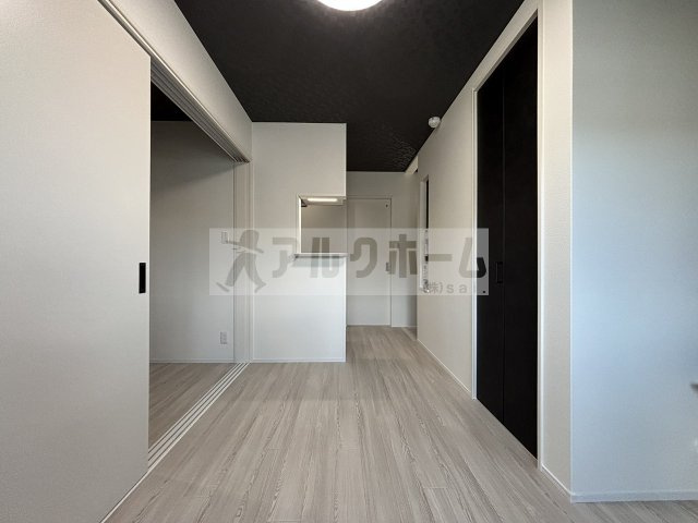 あんしん+vieM玉手町13-1016の居間・リビング