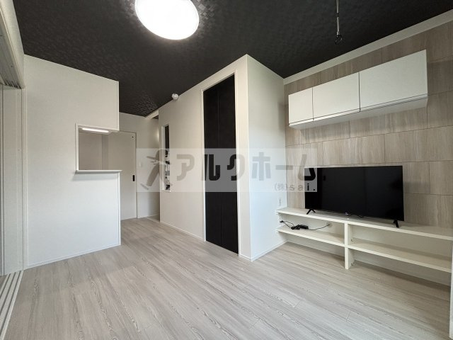 あんしん+vieM玉手町13-1016の居間・リビング