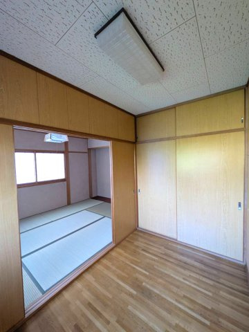 宝梅　中川邸の洋室|離れの１階部分です