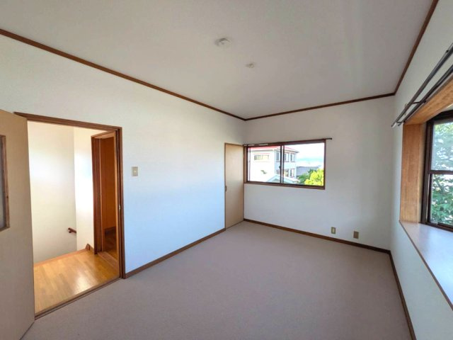 宝梅　中川邸の洋室|離れ２階部分の洋室です