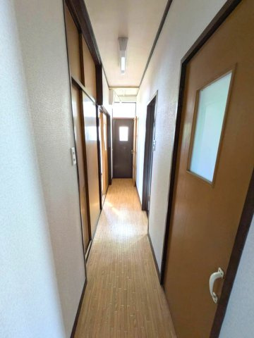 宝梅　中川邸の内装|廊下部分です