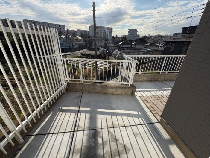 ★仲介手数料無料★ 港南区野庭町　再生戸建|仲介手数料無料！お問合せ下さい/080-7058-7312 