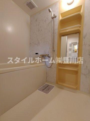 ヴィラ・ロワイヤル　弐番館の浴室