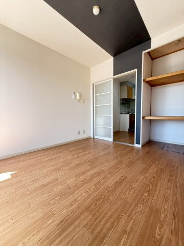 ハイツみのるの居間・リビング