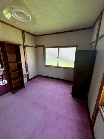 桜ケ岡７丁目　中古住宅の和室|２階北側和室