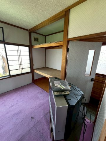 桜ケ岡７丁目　中古住宅の和室|２階北側和室