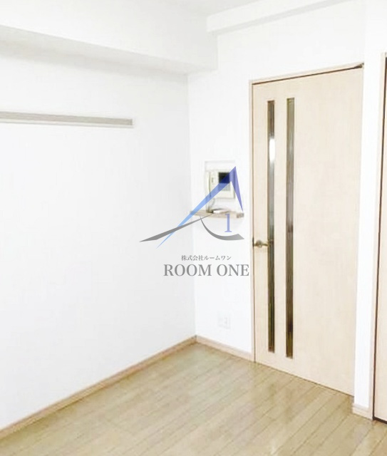 プレール・ドゥーク新高円寺の居間・リビング|洋室のお部屋です。