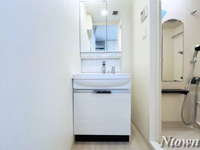 【洗面所】 | アドバンス名古屋モクシー | スペースが確保できる洗面所です