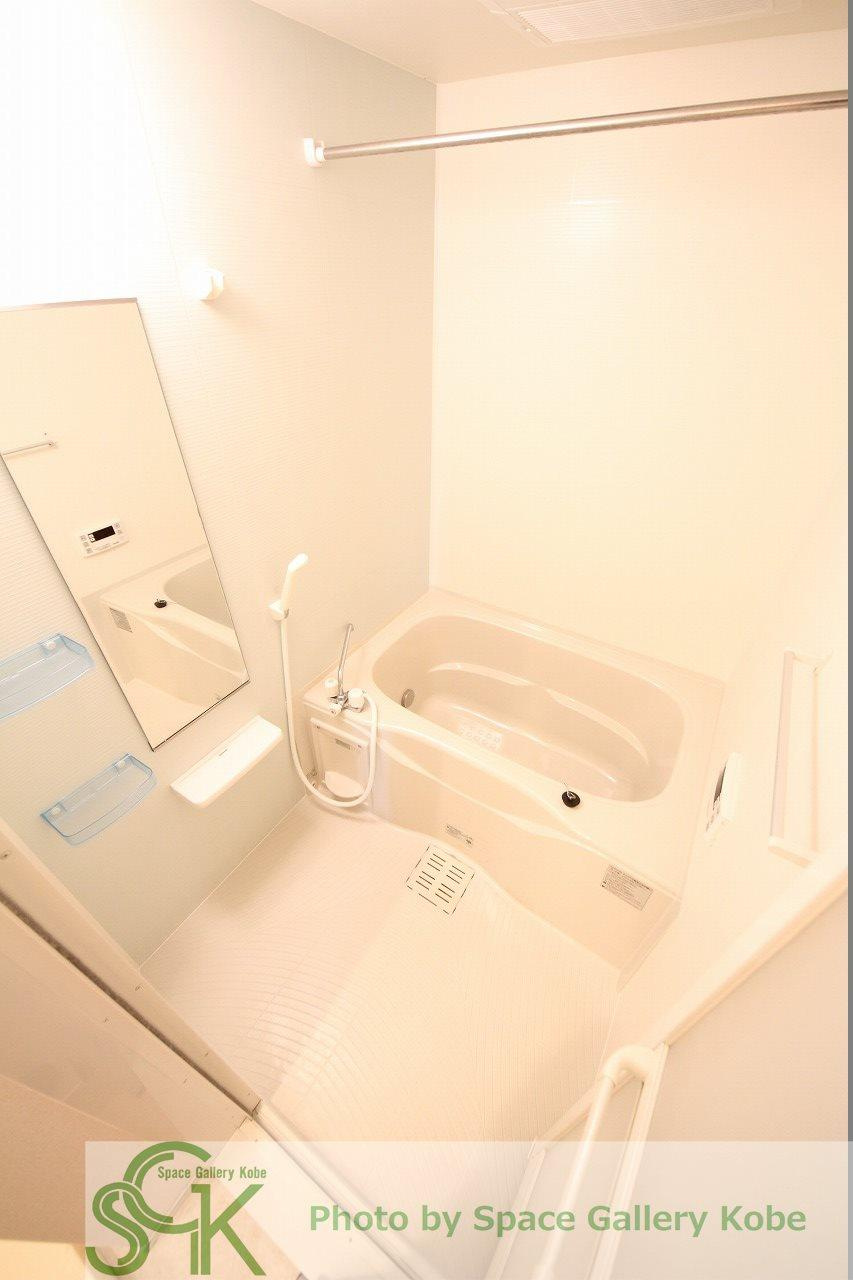 キートスⅡの浴室|※お部屋により仕様が異なる場合があります。