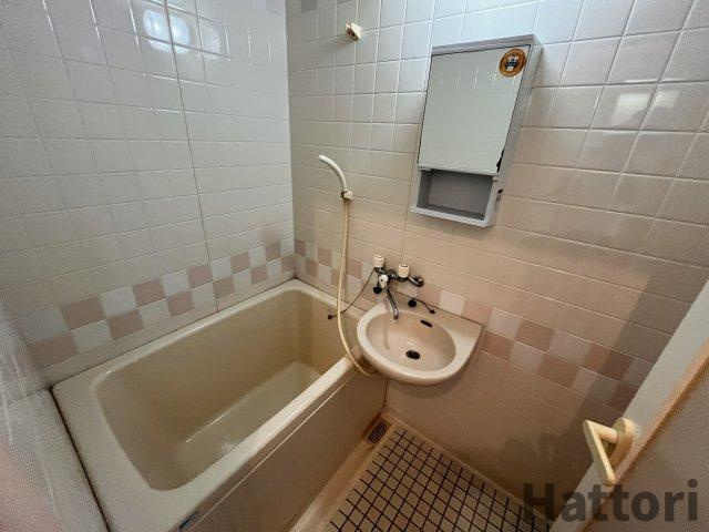 グリーンハウス緑地の浴室