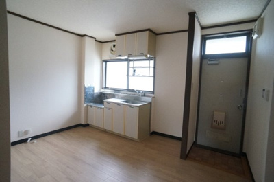 【キッチン】 | コーポ赤坂 | 2023年5月クロス・CFリフォーム済み