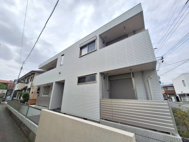 コモド湘南の外観