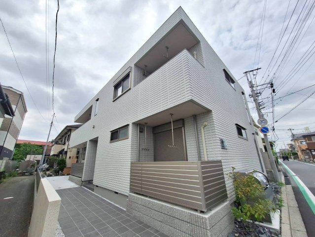 コモド湘南の外観