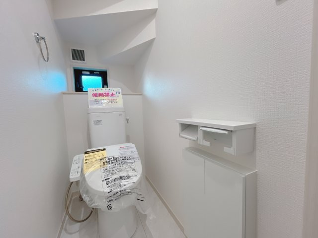 熊谷市箱田7丁目　新築一戸建て　全３棟のトイレ