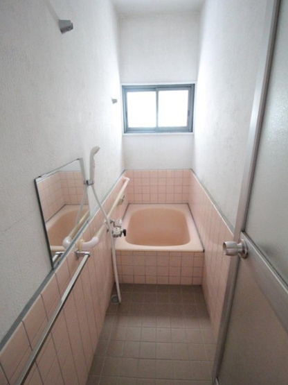 【浴室】 | 山科区御陵牛尾町　中古戸建
