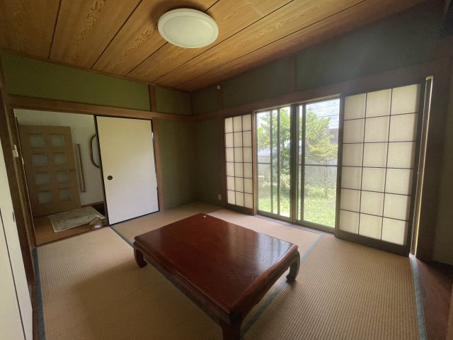 南今泉中古一戸建の和室