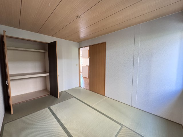 ヴィラージュ・プロバンスBの和室