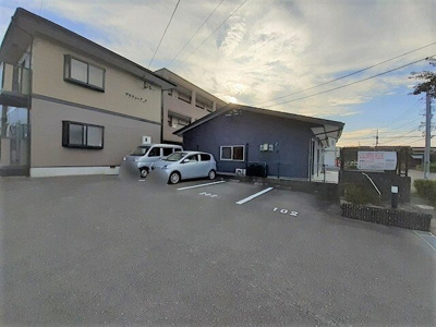 【駐車場】 | プラティークｉ