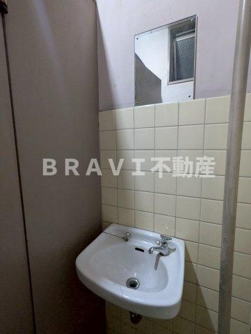 有恒ビルの洗面所