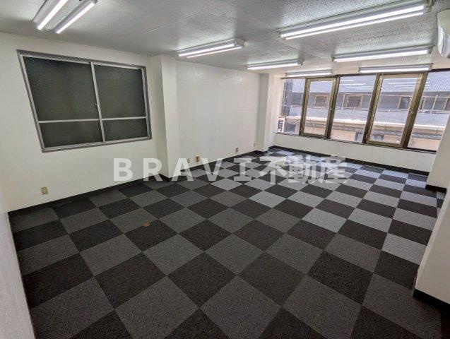 有恒ビルの内装