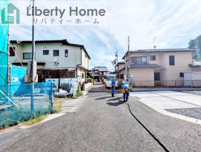 取手市駒場3期　新築戸建の前面道路含む現地写真