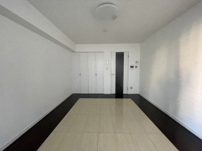 【寝室】 | モンサンミッシェル北浜 | モンサンミッシェル北浜　洋室