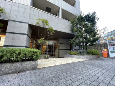 【エントランス】 | モンサンミッシェル北浜 | モンサンミッシェル北浜　エントランス