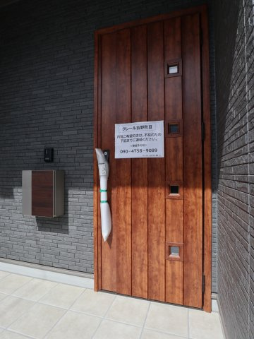 《仲介手数料無料》北区吉野町２丁目170-10(B号棟)新築一戸建ての玄関|撮影日 2025年7月18日 14:30 晴れ