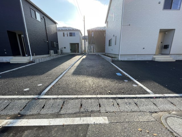 クレイドルガーデン八戸市諏訪 第3　2号棟の駐車場